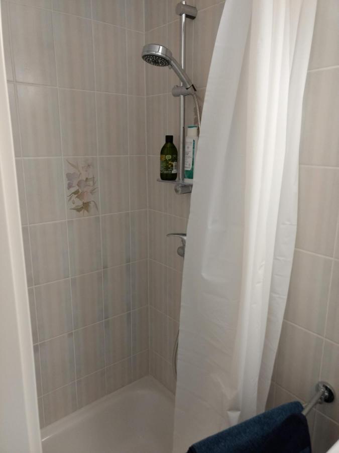 Ruhige, Gemuetliche 1-Zimmer Gartenwohnung Fuer 2 Erwachsene Любек Экстерьер фото